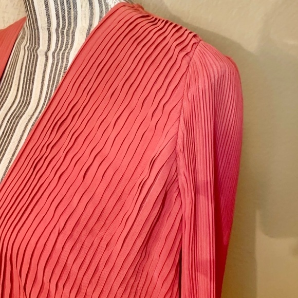 NWT Bar III Wrap Blouse XXS Salmon Orange Pink “Dark Starfish” Bell Sleeves Boho - Picture 5 of 16